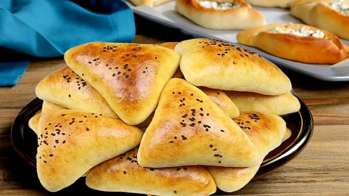  معجنات الجبن بحبة البركة