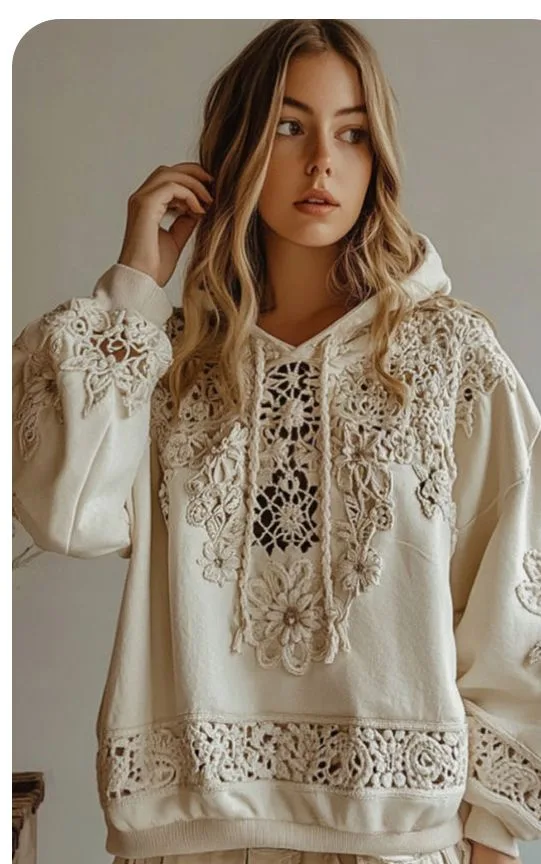 بلوزات قماش مع كروشيه
