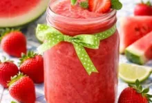 مشروب البطيخ والفراولة الغازي