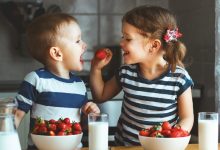 20 نصيحة لنضمن لأطفالنا غذاء صحى امن