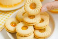 بسكويت محشو بمربى المشمش