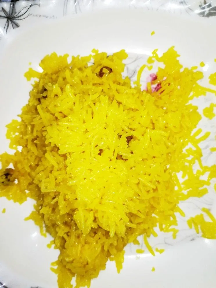 طبق أارز بسمتي بالكركم
