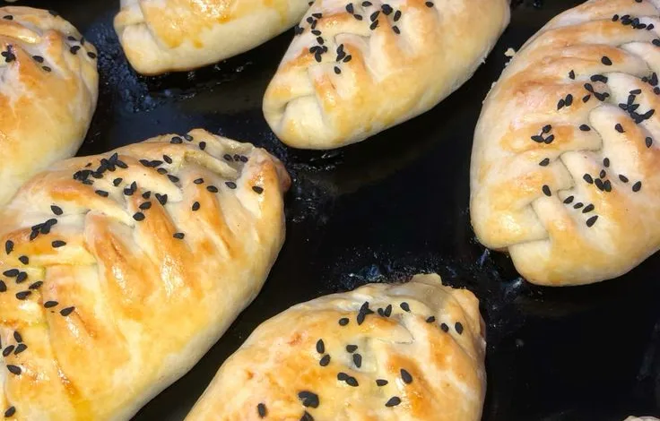 معجنات الجبن بحبة البركة