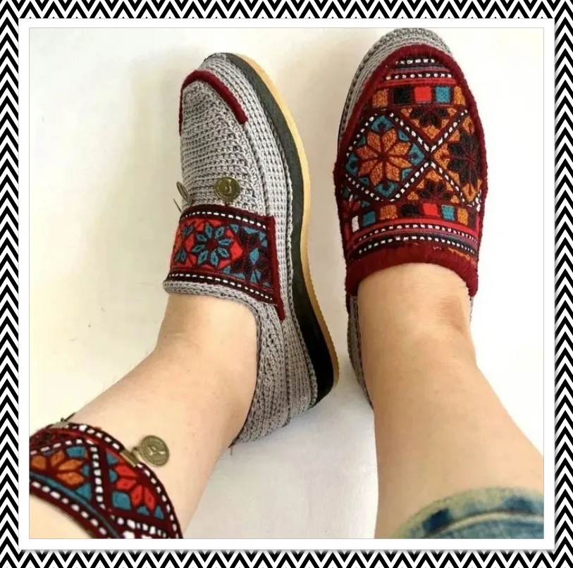 أحذية مطرزة بغرزة الكنافاه (15)