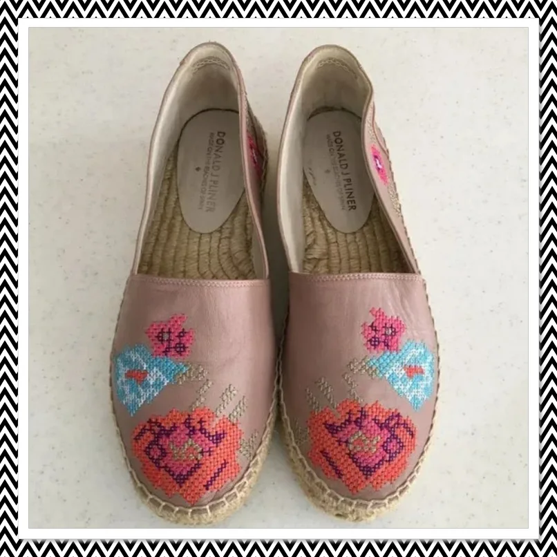 أحذية مطرزة بغرزة الكنافاه (20)