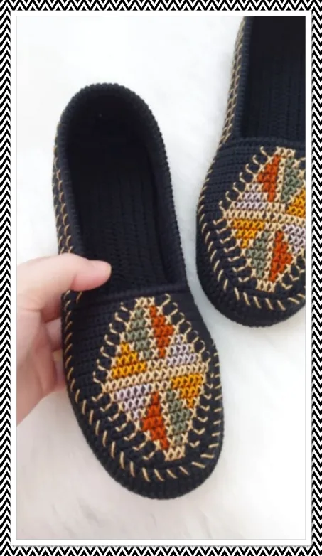 أحذية مطرزة بغرزة الكنافاه (38)