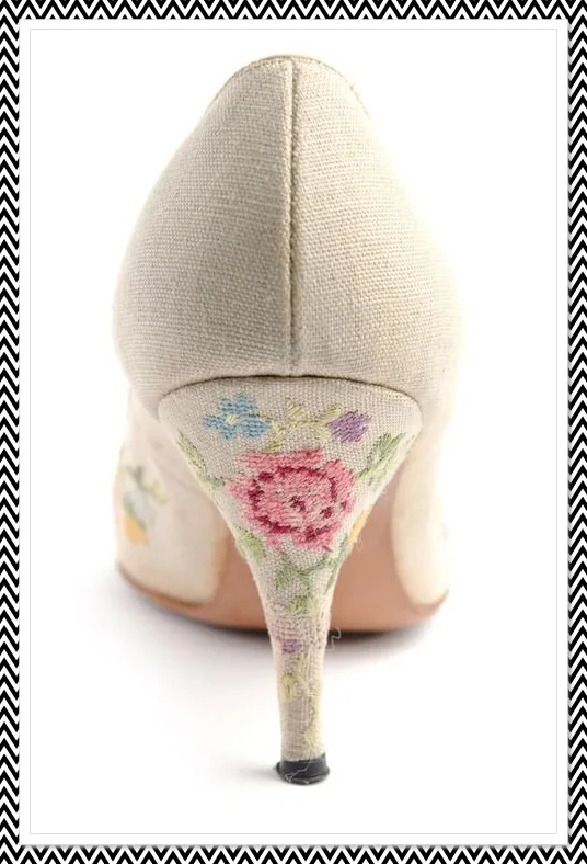 أحذية مطرزة بغرزة الكنافاه (39)