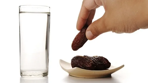 أسرار الإفطار على تمر