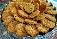 الحلويات المقرمشة بالسمسم