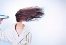 تجفيف الشعر بعد الاستحمام