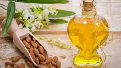 علاج الشعر المجعد بزيت اللوز