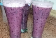 سموثي العنب بالتوت