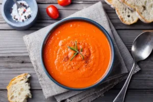 شوربة الطماطم المشوية