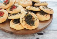 فطائر السبانخ بالرمان