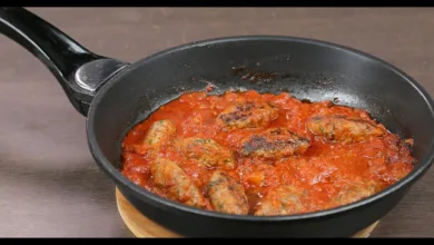 كباب بصلصة طماطم