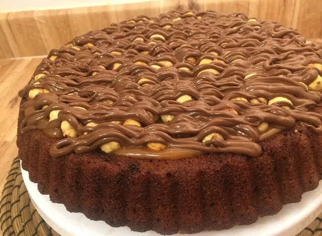 كيك البندق