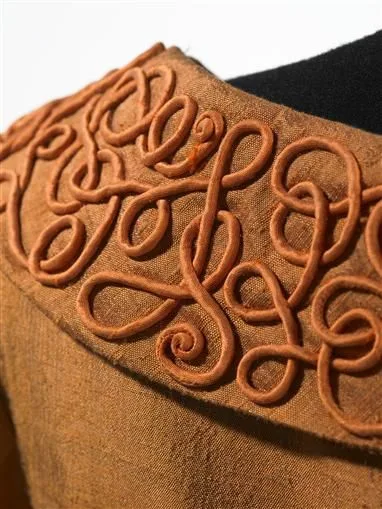 الكردون أو حبال الخياطة-