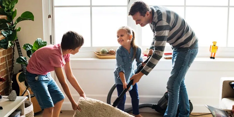 الفوائد النفسية والاجتماعية لتعليم الأطفال مسؤولية البيت