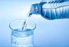 فوائد شرب الماء على معدة فارغة