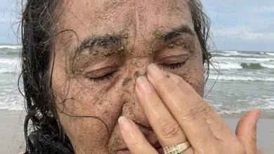 سنفرة البشرة هل رمال البحر تمنحكِ بشرة ناعمة؟